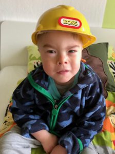 Toni_mit_Boss_Helm
